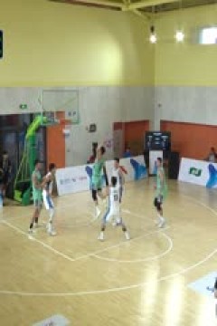 超三联赛上海久事21.19日照迈动山外20231006