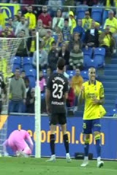 西甲联赛 拉斯帕尔马斯VS比利亚雷亚尔 20250209