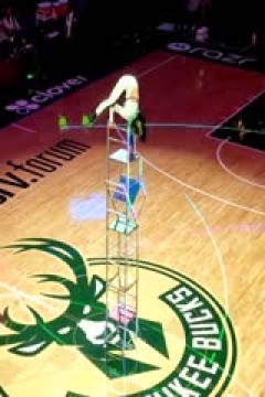 NBA常规赛 凯尔特人VS雄鹿 20241111